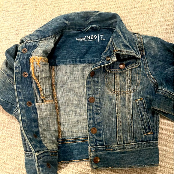 Gap Kids 2T jean jacket boys EUC - Picture 2 of 2
